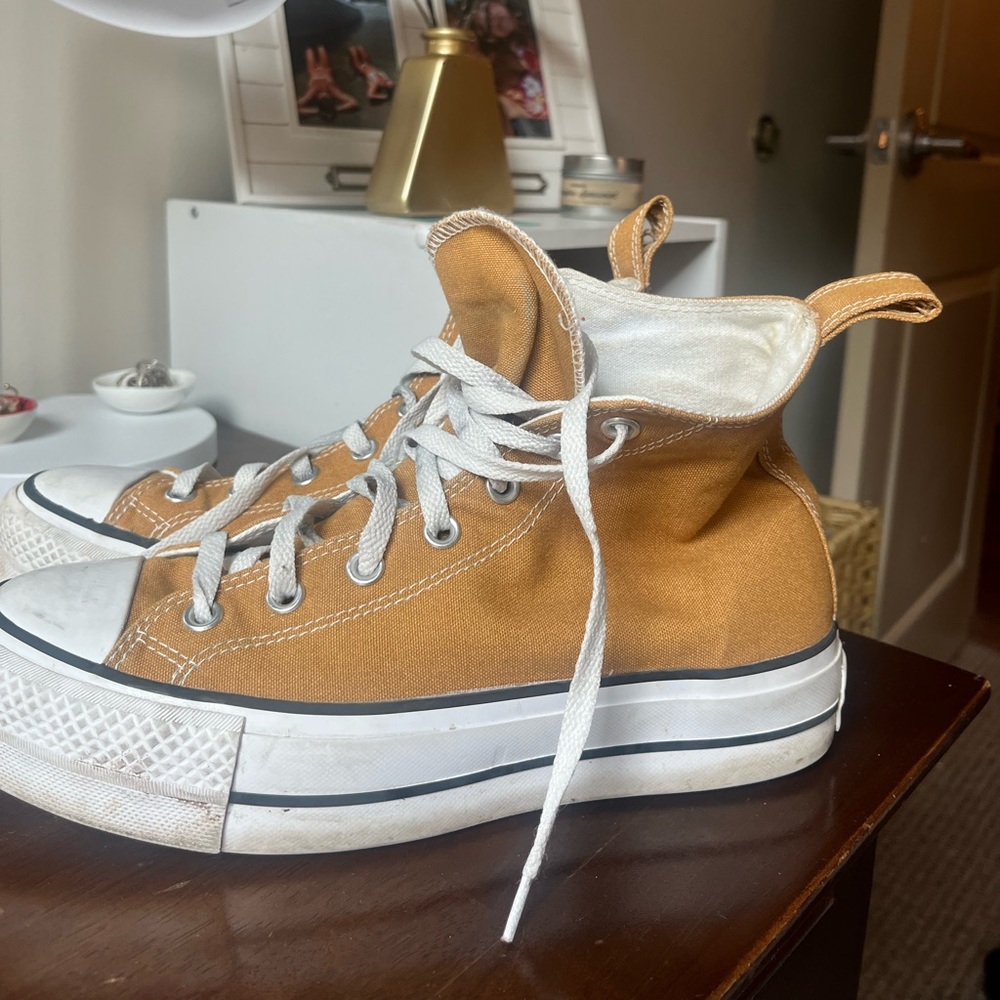 Hightop Converse